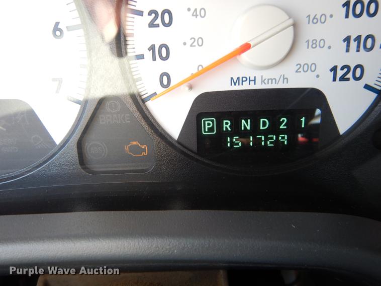 image for item DE1704 2006 Dodge Ram 2500 Quad Cab utility bed pickup truck