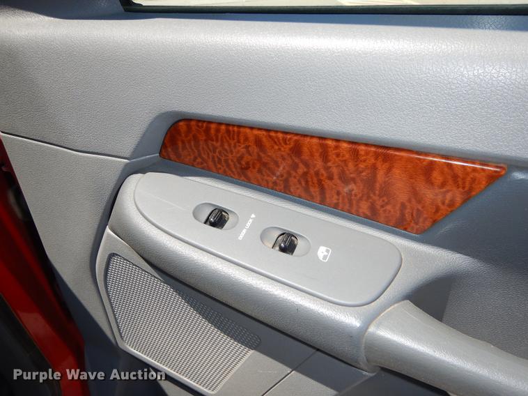 image for item DE1704 2006 Dodge Ram 2500 Quad Cab utility bed pickup truck