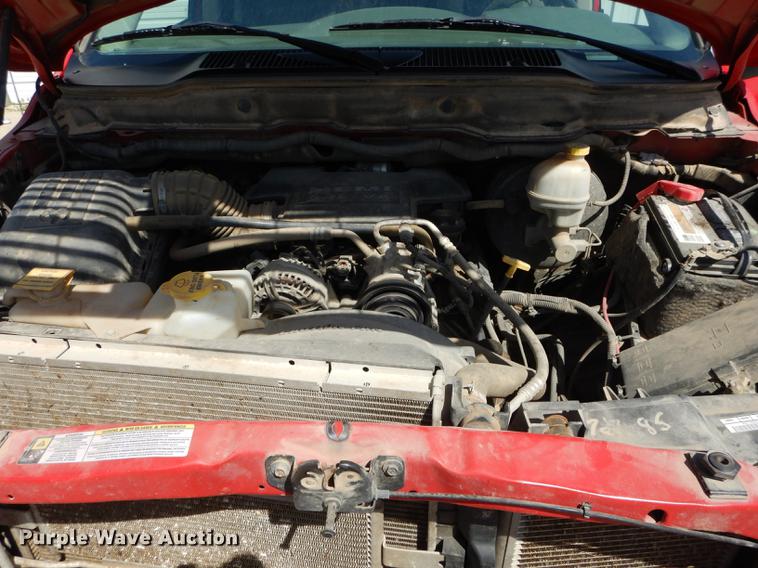 image for item DE1705 2007 Dodge Ram 2500 utility bed pickup truck