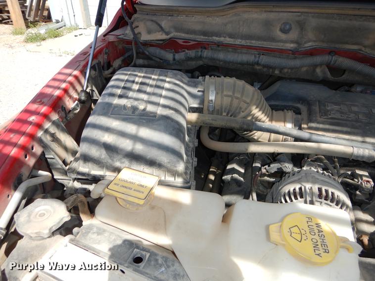 image for item DE1705 2007 Dodge Ram 2500 utility bed pickup truck