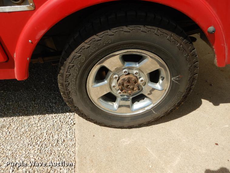 image for item DE1705 2007 Dodge Ram 2500 utility bed pickup truck