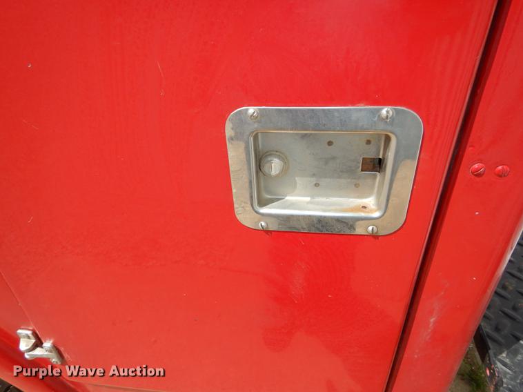 image for item DE1705 2007 Dodge Ram 2500 utility bed pickup truck