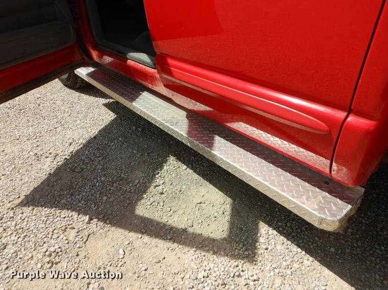 image for item DE1705 2007 Dodge Ram 2500 utility bed pickup truck