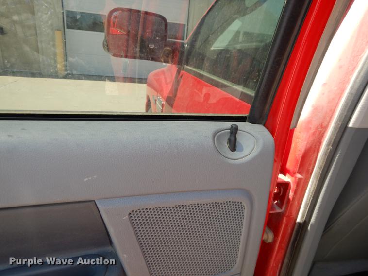 image for item DE1706 2009 Dodge Ram 2500 Quad Cab utility bed pickup truck