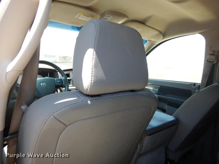 image for item DE1706 2009 Dodge Ram 2500 Quad Cab utility bed pickup truck