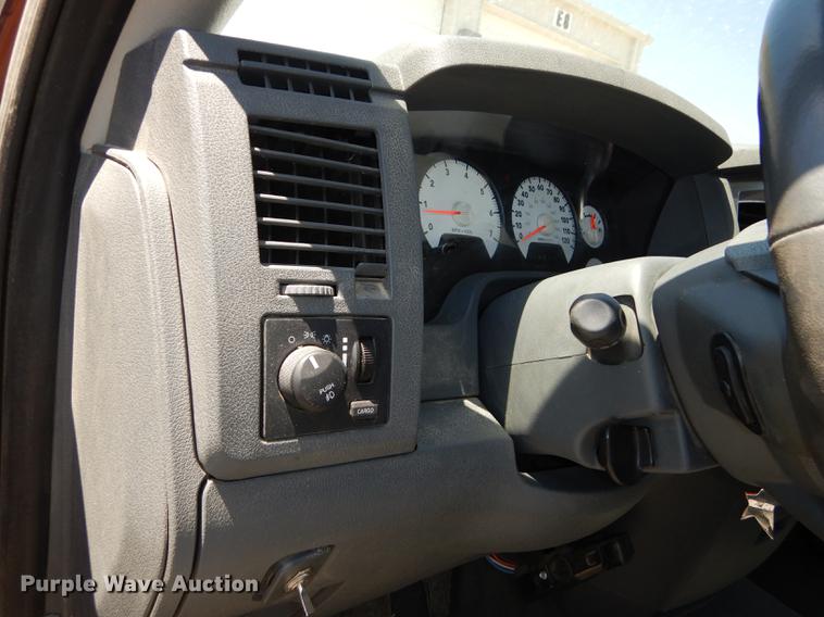 image for item DE1706 2009 Dodge Ram 2500 Quad Cab utility bed pickup truck