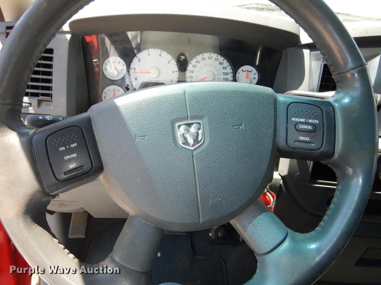 image for item DE1706 2009 Dodge Ram 2500 Quad Cab utility bed pickup truck