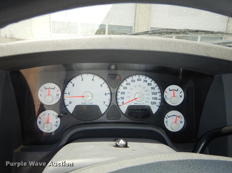 image for item DE1706 2009 Dodge Ram 2500 Quad Cab utility bed pickup truck