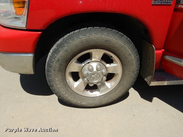 image for item DE1706 2009 Dodge Ram 2500 Quad Cab utility bed pickup truck