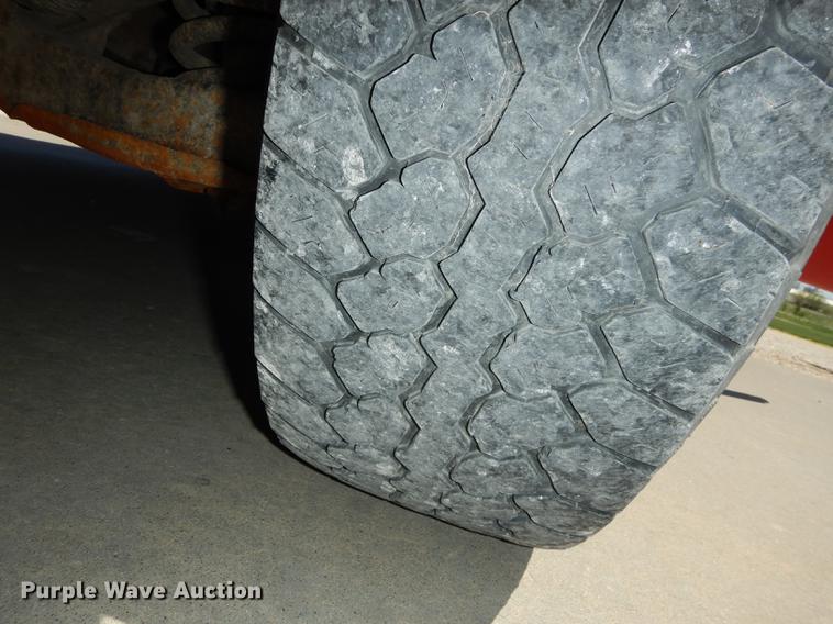 image for item DE1706 2009 Dodge Ram 2500 Quad Cab utility bed pickup truck