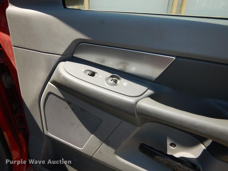 image for item DE1706 2009 Dodge Ram 2500 Quad Cab utility bed pickup truck