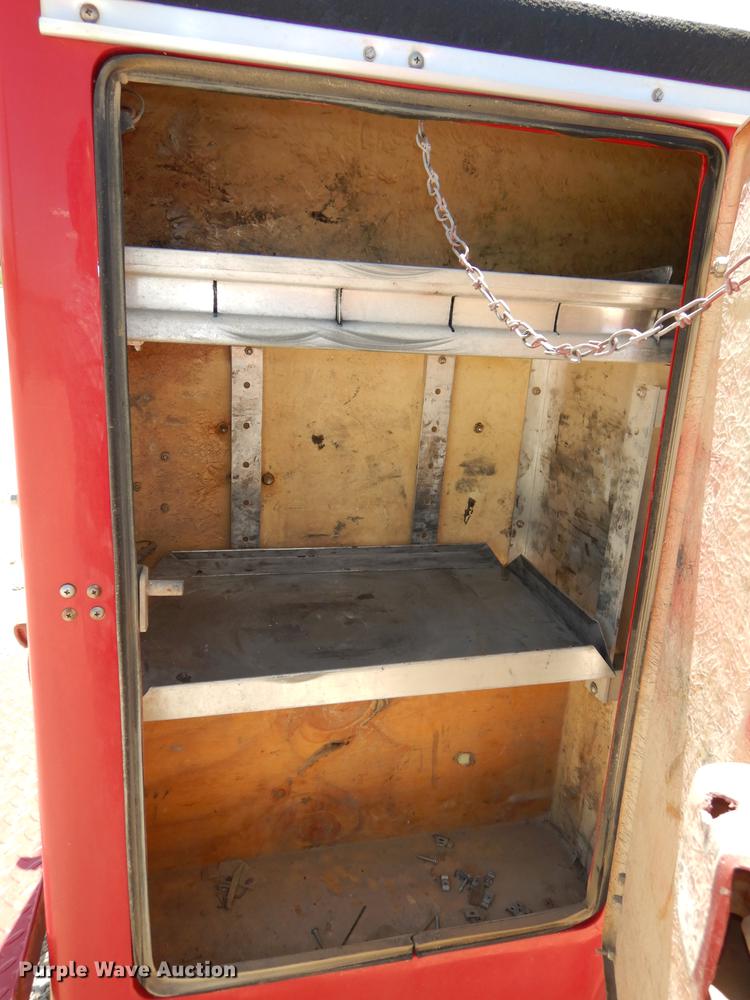 image for item DE1706 2009 Dodge Ram 2500 Quad Cab utility bed pickup truck