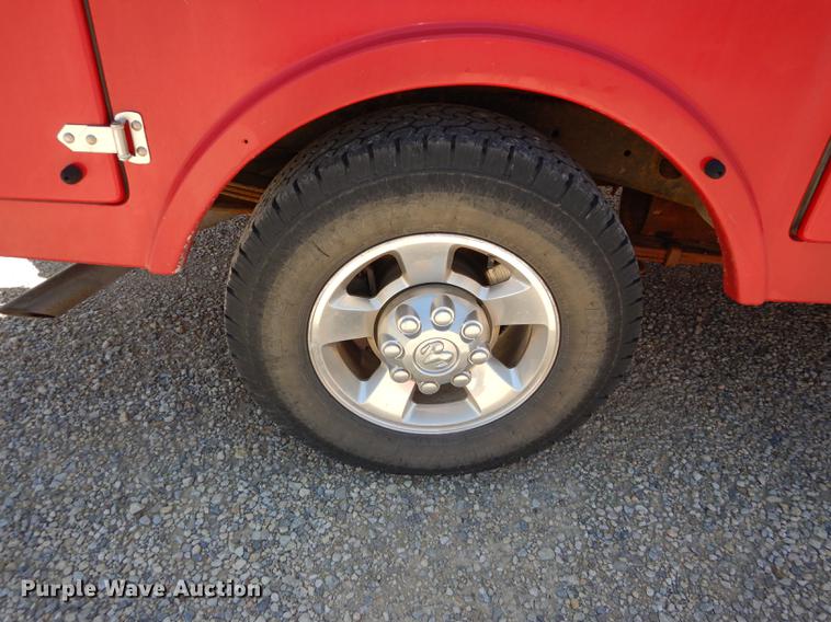 image for item DE1706 2009 Dodge Ram 2500 Quad Cab utility bed pickup truck