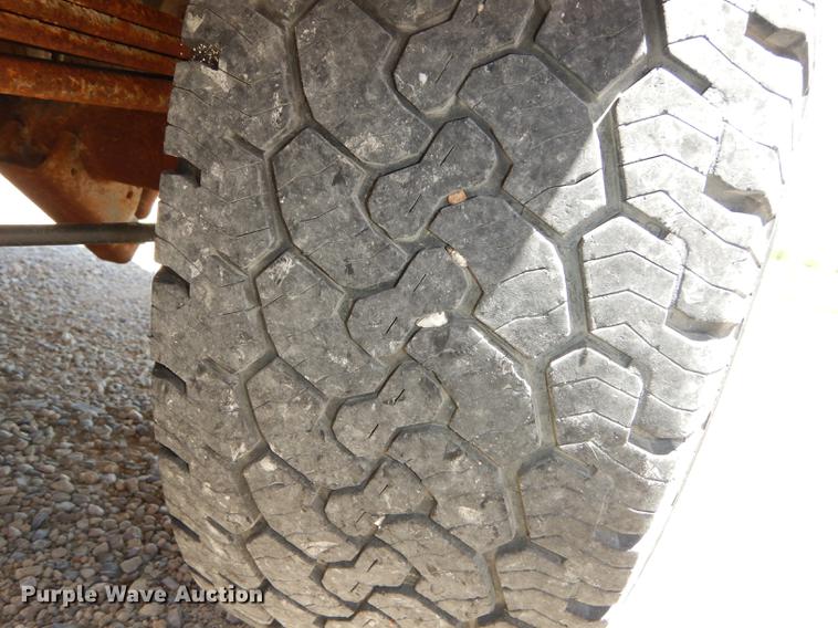 image for item DE1706 2009 Dodge Ram 2500 Quad Cab utility bed pickup truck