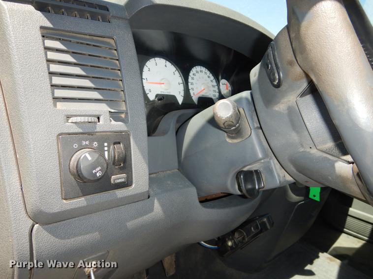 image for item DE1707 2009 Dodge Ram 2500 Quad Cab utility bed pickup truck