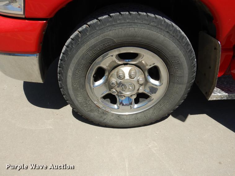 image for item DE1707 2009 Dodge Ram 2500 Quad Cab utility bed pickup truck