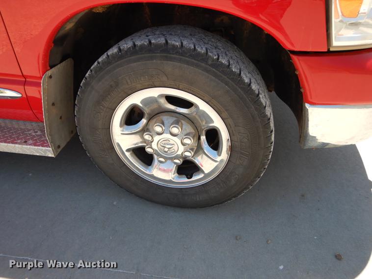 image for item DE1707 2009 Dodge Ram 2500 Quad Cab utility bed pickup truck