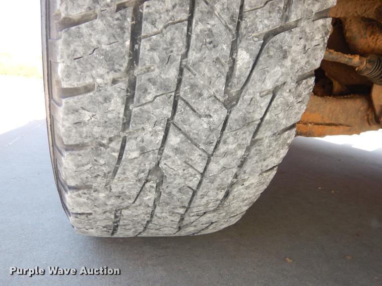 image for item DE1707 2009 Dodge Ram 2500 Quad Cab utility bed pickup truck