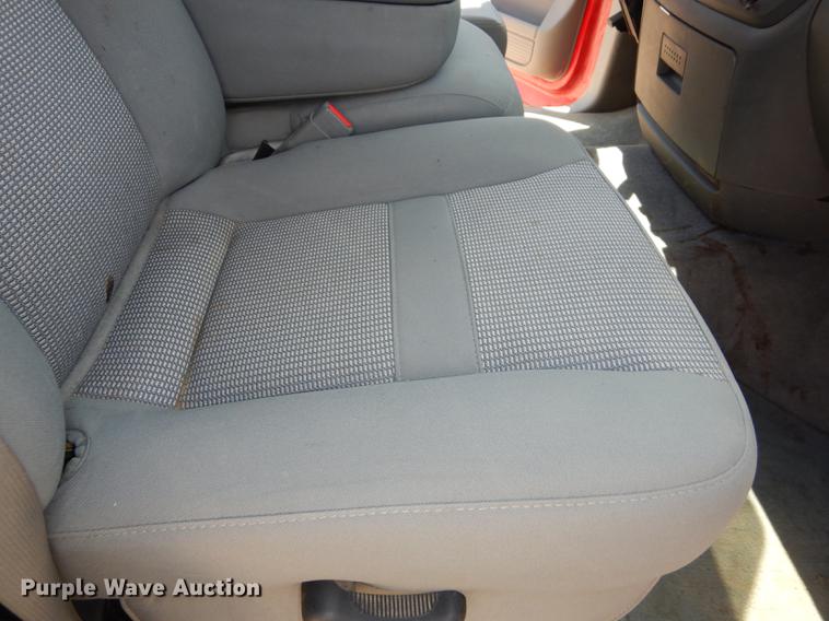 image for item DE1707 2009 Dodge Ram 2500 Quad Cab utility bed pickup truck