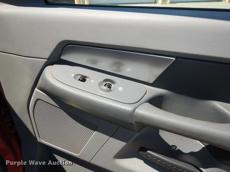 image for item DE1707 2009 Dodge Ram 2500 Quad Cab utility bed pickup truck