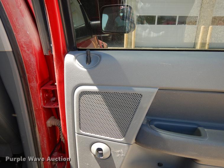 image for item DE1707 2009 Dodge Ram 2500 Quad Cab utility bed pickup truck