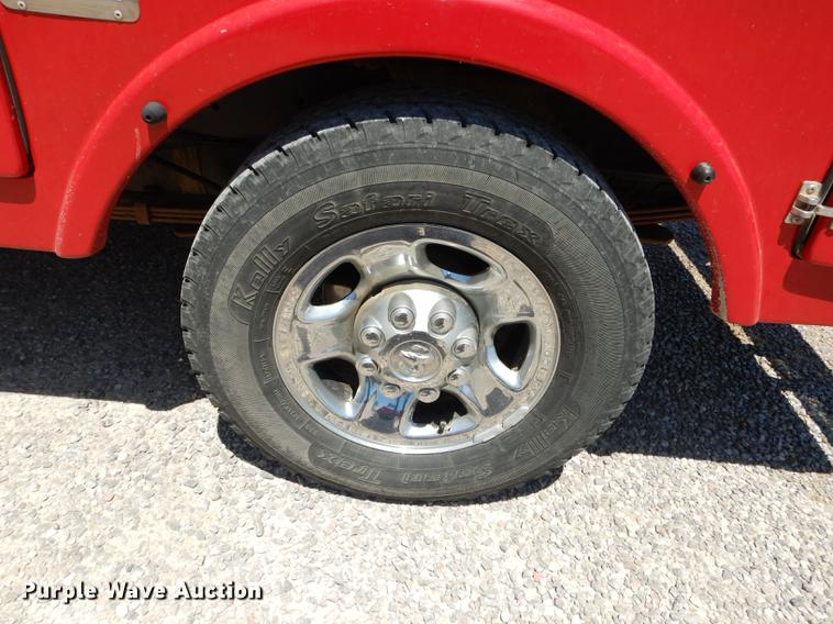 image for item DE1707 2009 Dodge Ram 2500 Quad Cab utility bed pickup truck