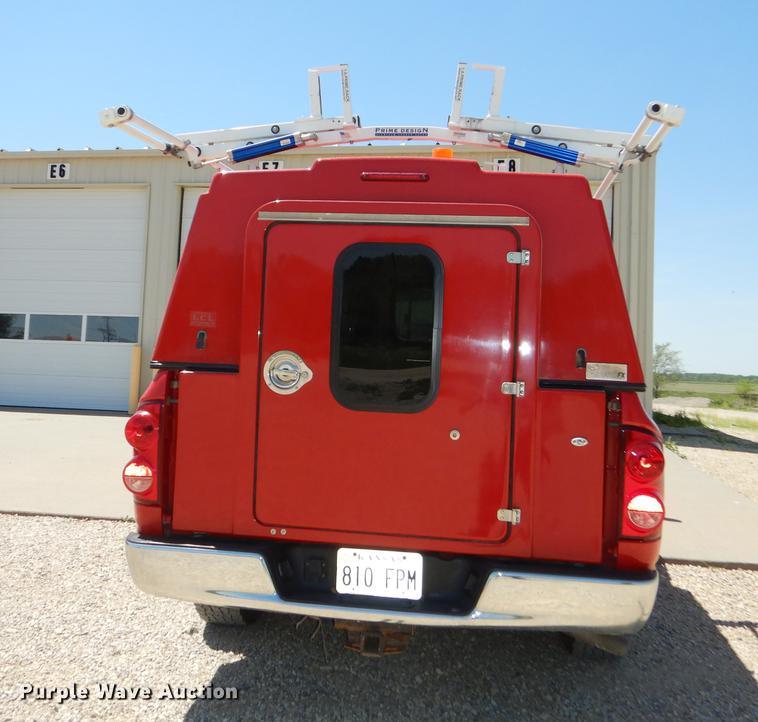 image for item DE1708 2008 Dodge Ram 1500 Quad Cab utility bed pickup truck