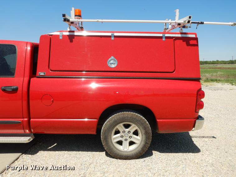 image for item DE1708 2008 Dodge Ram 1500 Quad Cab utility bed pickup truck