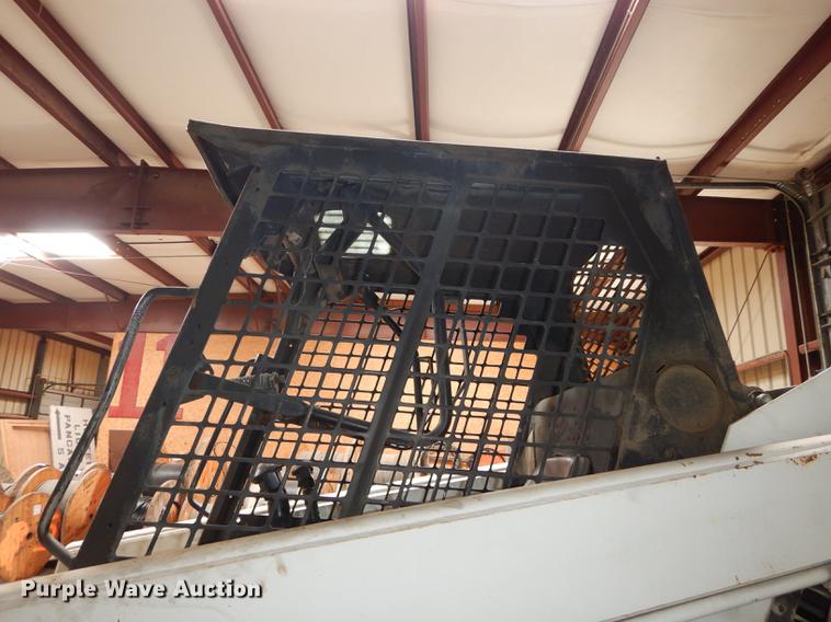 image for item DE1710 1999 Bobcat 963 skid steer