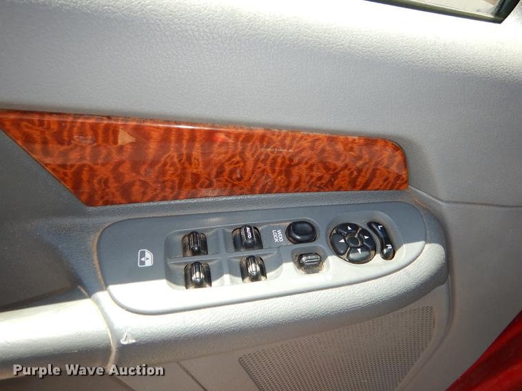 image for item DE1716 2006 Dodge Ram 2500 Quad Cab utility bed pickup truck