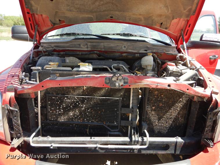 image for item DE1716 2006 Dodge Ram 2500 Quad Cab utility bed pickup truck