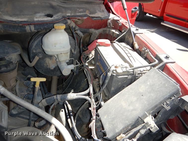 image for item DE1716 2006 Dodge Ram 2500 Quad Cab utility bed pickup truck