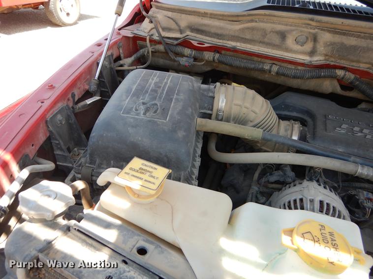 image for item DE1716 2006 Dodge Ram 2500 Quad Cab utility bed pickup truck