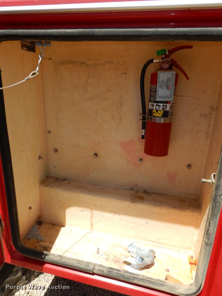 image for item DE1716 2006 Dodge Ram 2500 Quad Cab utility bed pickup truck