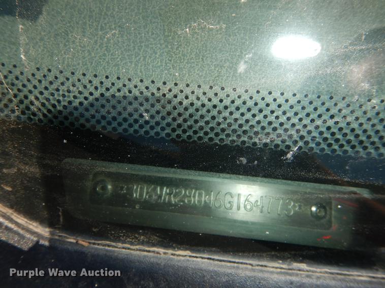 image for item DE1716 2006 Dodge Ram 2500 Quad Cab utility bed pickup truck