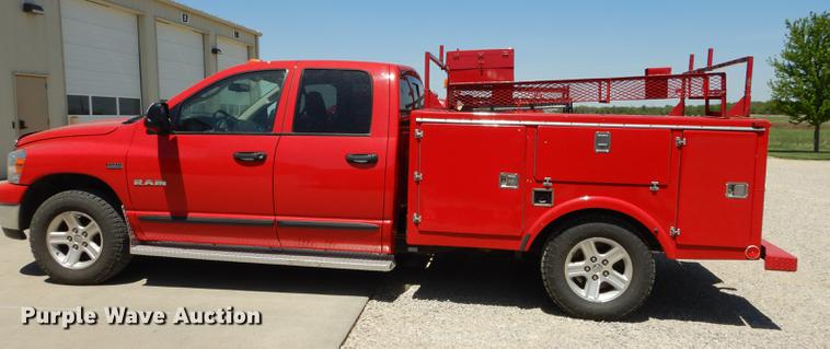 image for item DE1717 2008 Dodge Ram 1500 Quad Cab utility bed pickup truck