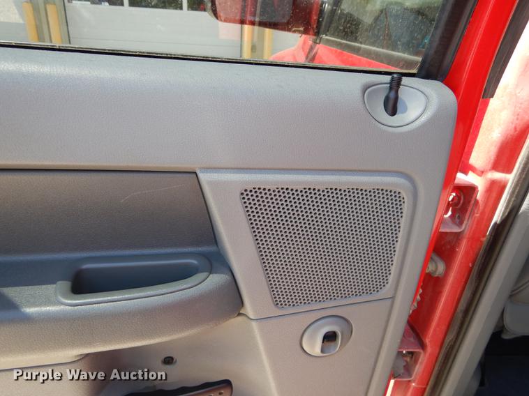 image for item DE1717 2008 Dodge Ram 1500 Quad Cab utility bed pickup truck