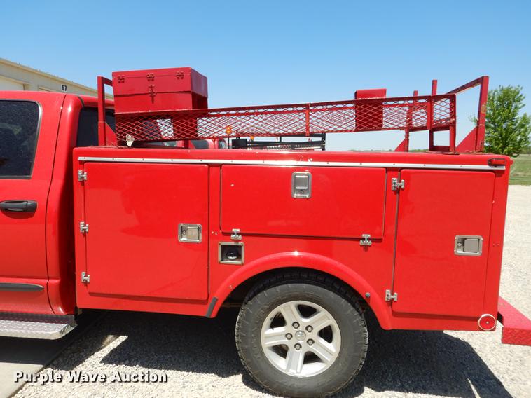 image for item DE1717 2008 Dodge Ram 1500 Quad Cab utility bed pickup truck