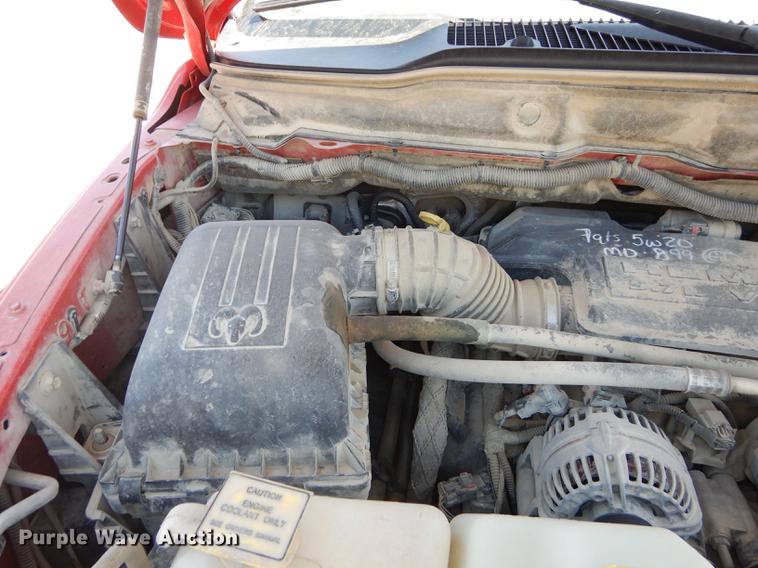 image for item DE1718 2008 Dodge Ram 2500 Quad Cab pickup truck