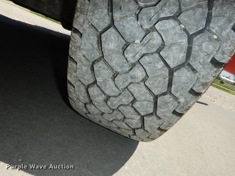 image for item DE1718 2008 Dodge Ram 2500 Quad Cab pickup truck