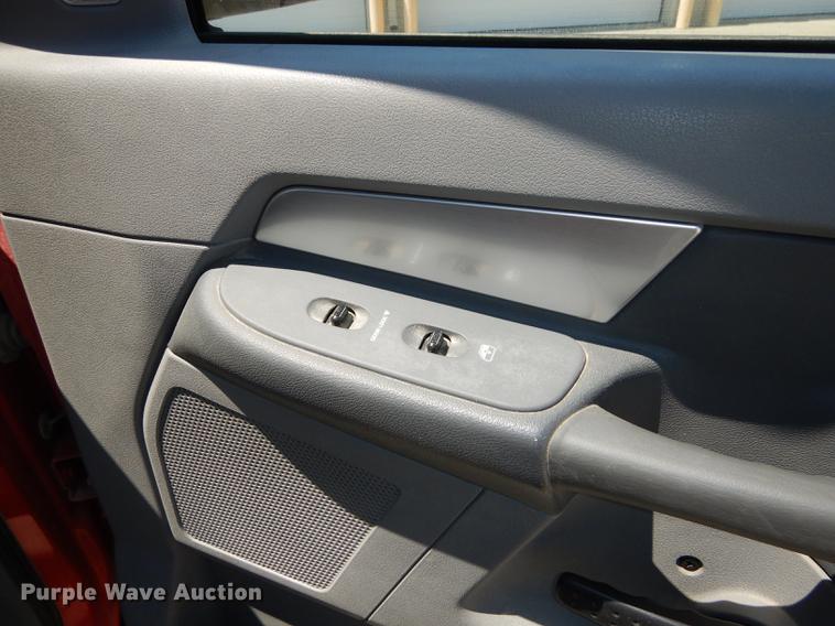 image for item DE1718 2008 Dodge Ram 2500 Quad Cab pickup truck
