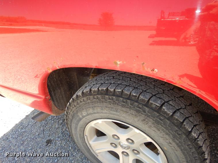 image for item DE1718 2008 Dodge Ram 2500 Quad Cab pickup truck