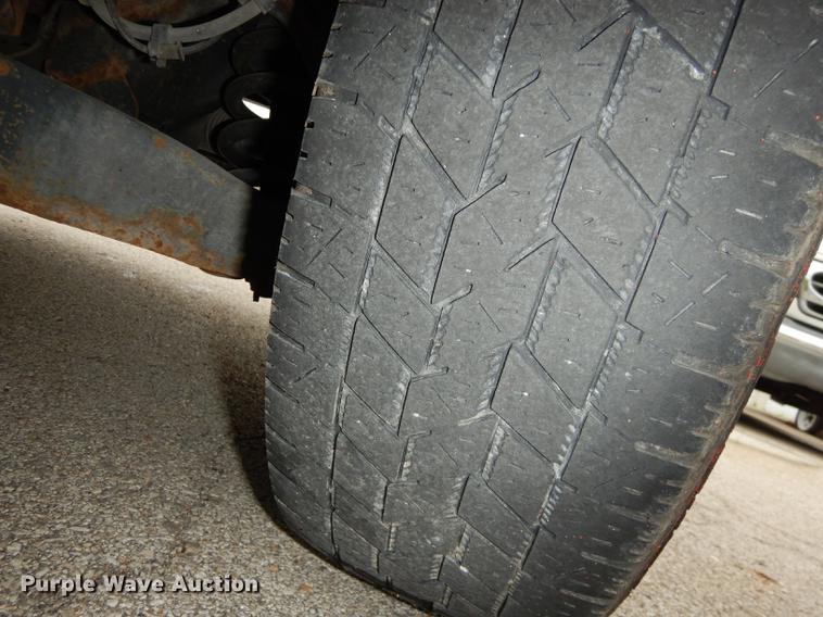 image for item DE1730 2008 Dodge Ram 2500 utility bed pickup truck