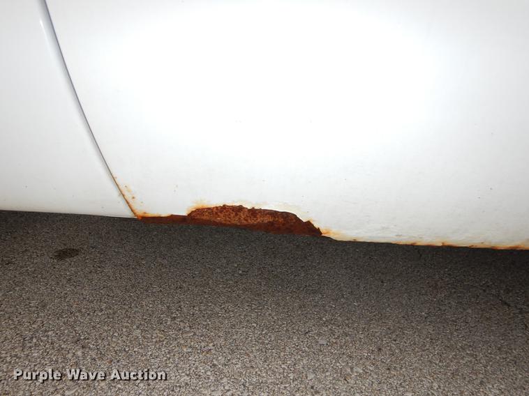 image for item DE1730 2008 Dodge Ram 2500 utility bed pickup truck