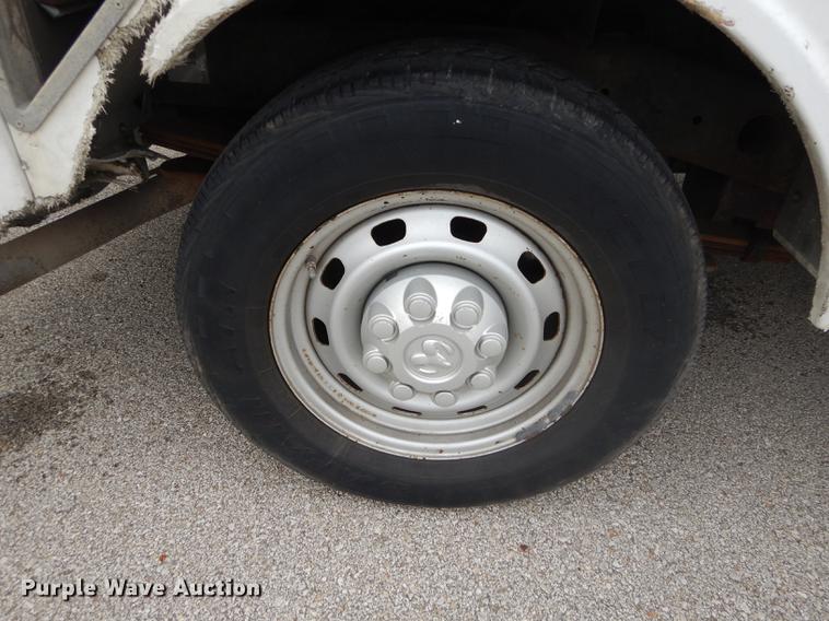 image for item DE1730 2008 Dodge Ram 2500 utility bed pickup truck