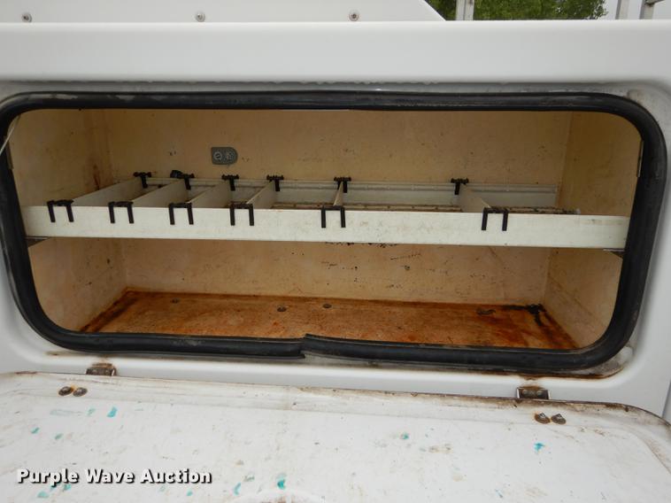 image for item DE1730 2008 Dodge Ram 2500 utility bed pickup truck