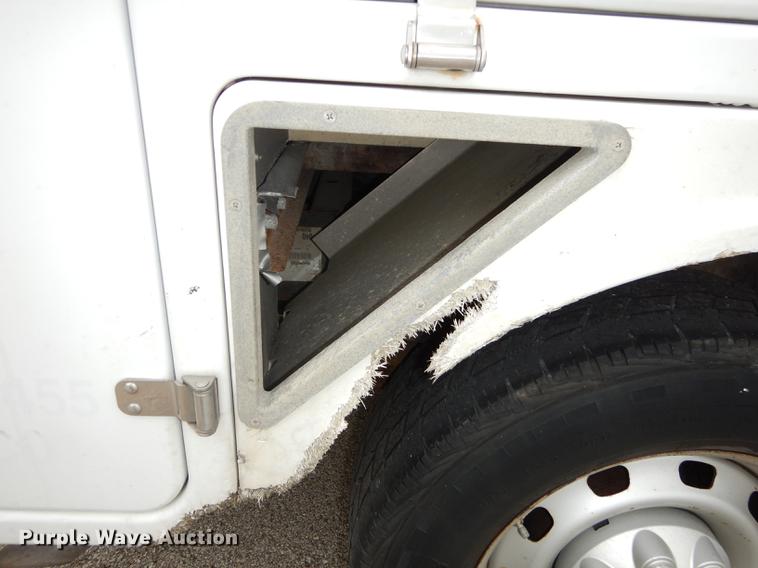 image for item DE1730 2008 Dodge Ram 2500 utility bed pickup truck