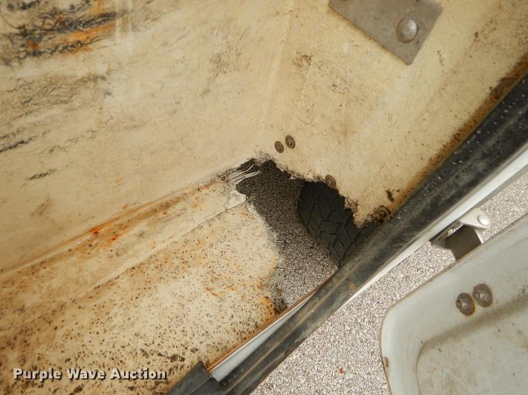 image for item DE1730 2008 Dodge Ram 2500 utility bed pickup truck