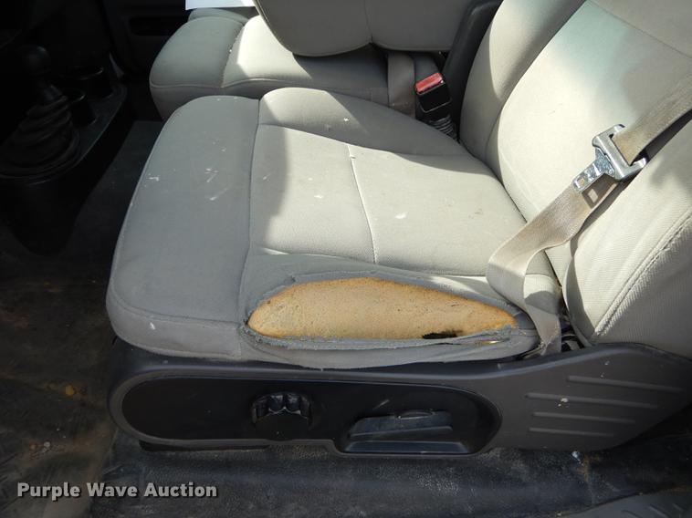 image for item DE1736 2005 Ford F150 SuperCab pickup truck