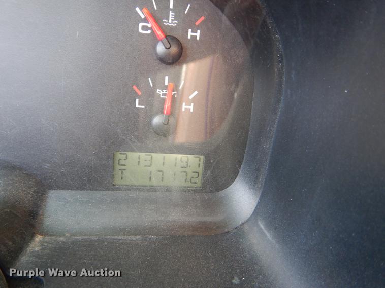 image for item DE1736 2005 Ford F150 SuperCab pickup truck